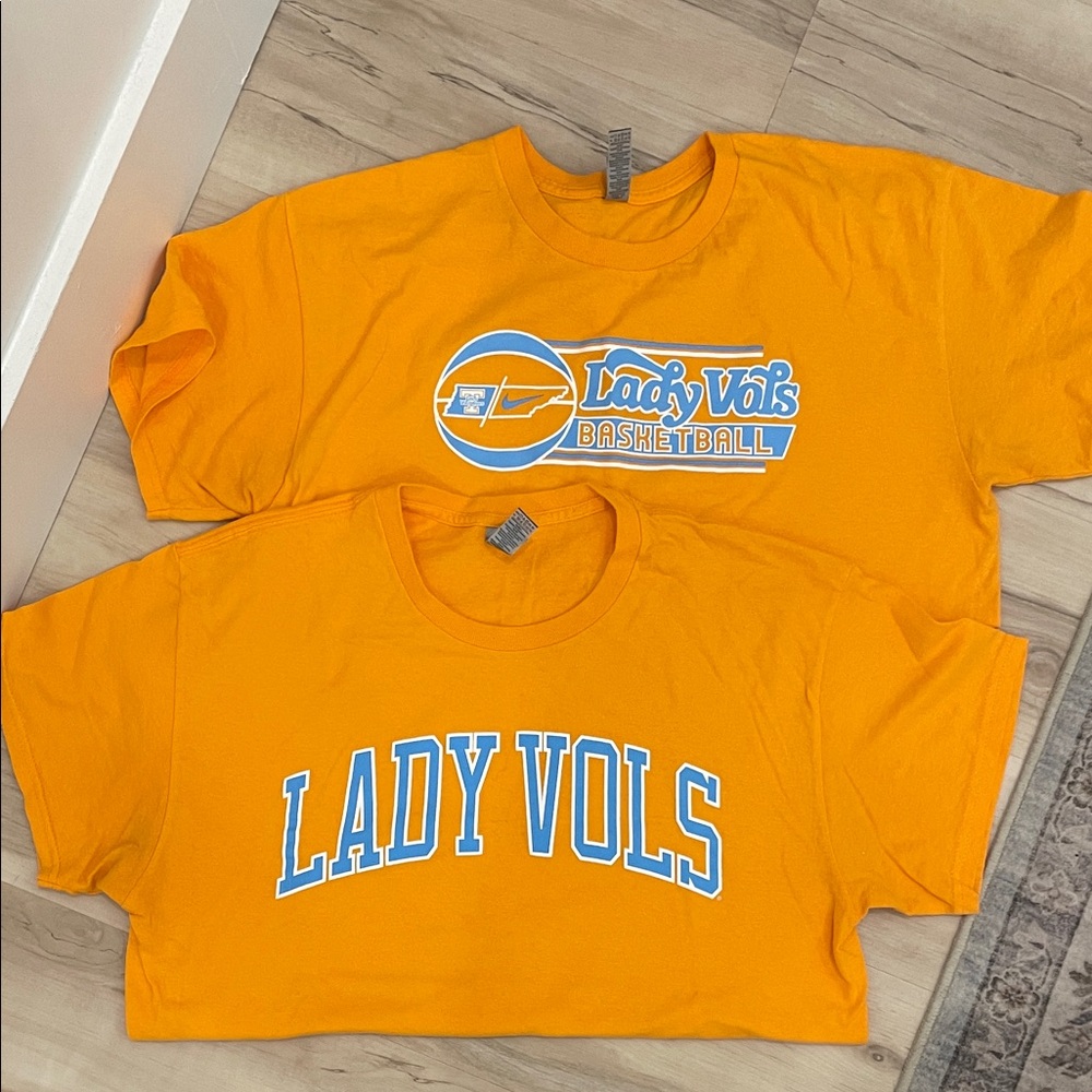 Lady Vols Basketball T-Shirts Size L